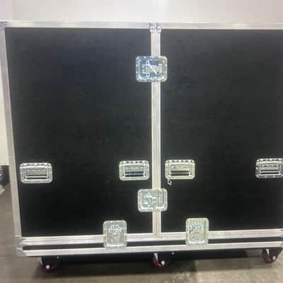 LM Cases Large Heavy Duty Road Case Series Number: 09883, Size 60" x 45" x 55" image 6