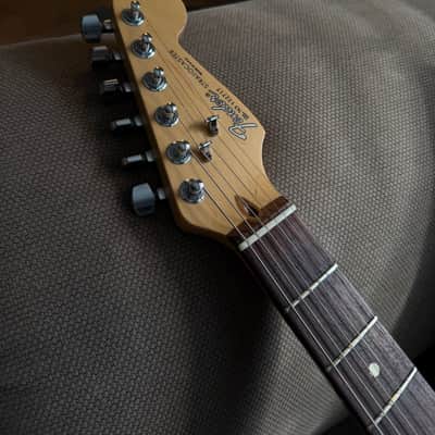 1993 Fender American Stratocaster | Caribbean Mist image 2