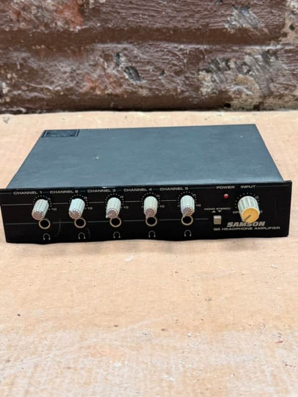 Samson Q5 5-Channel Stereo Headphone Amplifier