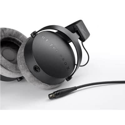 Beyer-Dynamic DT 700 Pro X Studio Headphones for Recording & Monitoring (Closed-Back, 48 Ohm), 737704 image 5
