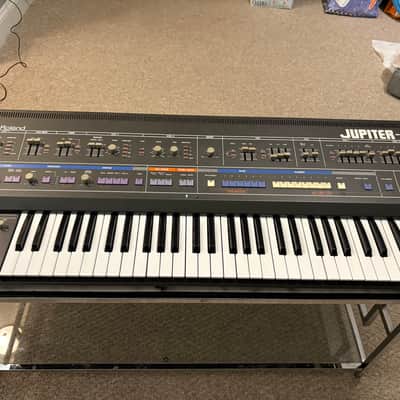 Roland Jupiter 6 61-Key Synthesizer 1983 - 1985 - Black