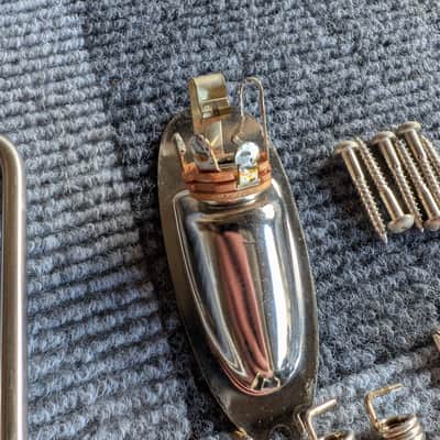 Fishman Powerbridge Stratocaster Piezo Saddle Tremolo - Chrome image 8