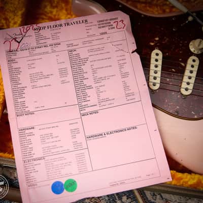 Fender USA Custom Shop 63' Relic Stratocaster Shell Pink image 6