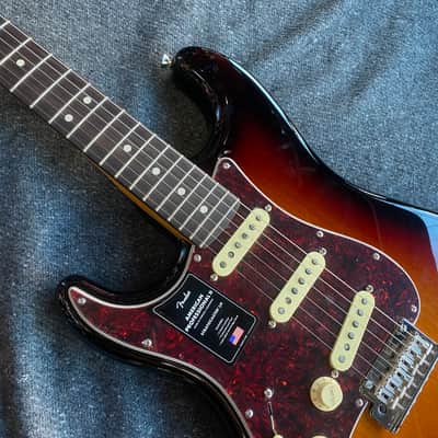 Fender American Professional II Stratocaster Left-Handed RW Rosewood 2021 Sunburst US210048486 image 4