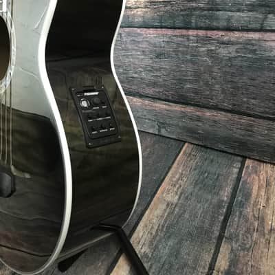 Michael Kelly Left Handed Dragonfly 4 String Acoustic Electric Bass image 4