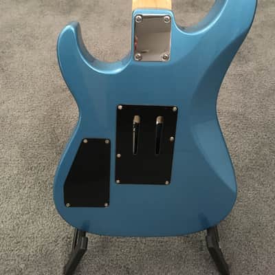 Grover Jackson  Inspiration Series GJ2 Shredder Electric Guitar w/Gigbag & Tuner Crystal Lake BLue image 4