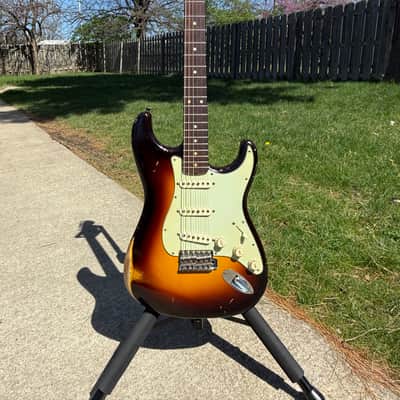 Fender Stratocaster 2016 - Sunburst image 5