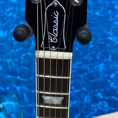 Gibson Les Paul Classic 2018 - Pelham Blue image 12