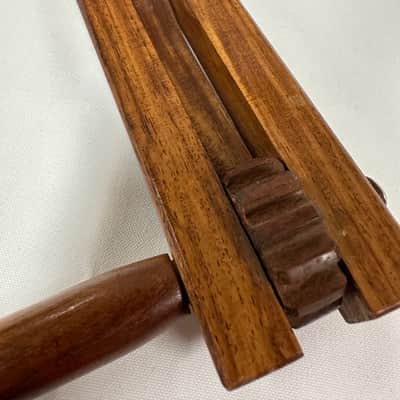 DOBANI Single Wooden Ratchet, RATS, 6" - NEW image 4