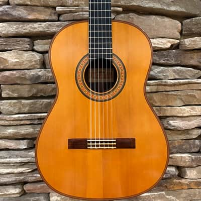 Guillermo Del Pilar Classical Guitar 1986 - Natural w/ Non-original hardcase image 2