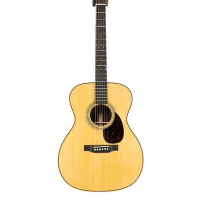 Martin OM-28 Acoustic Guitar - Spruce/Rosewood image 3