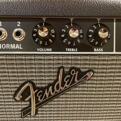 Fender '64 Custom Deluxe Reverb image 8