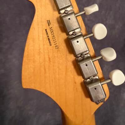 Fender Vintera '60s Mustang with Pau Ferro Fretboard 2020 Seafoam Green image 4