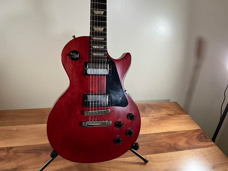 Gibson Les Paul studio 2013 - Wine Red Satin image 1