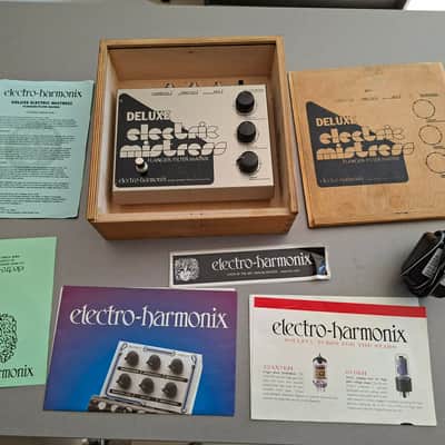 Electro-Harmonix Deluxe Electric Mistress Reissue with 24V Adapter 2000 Silver / Black image 1
