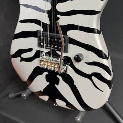 Charvel Super-Stock San Dimas Style 1 H 2PT M Electric Guitar Silver Bengal w/ Gig Bag image 4