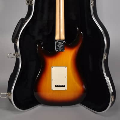 2006 Fender 60th Anniversary American Stratocaster Sunburst w/HSC image 3