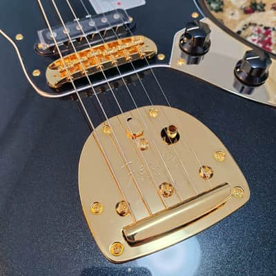 *NEW IN BOX* 2026 Fender Japan Limited Edition Traditional Collection, 60's Jaguar Black Pearl Gold with Matching Headstock, MIJ JD26 image 10
