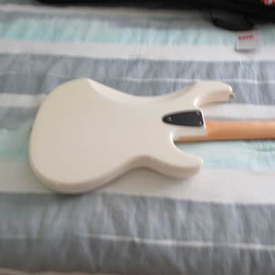 G&L SB-1 Lefty 1996 White image 4