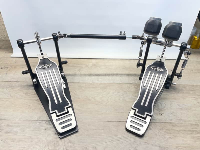 PDP Pacific Double Bass Drum Pedal Single Chain w/ Driveshaft Complete image 1