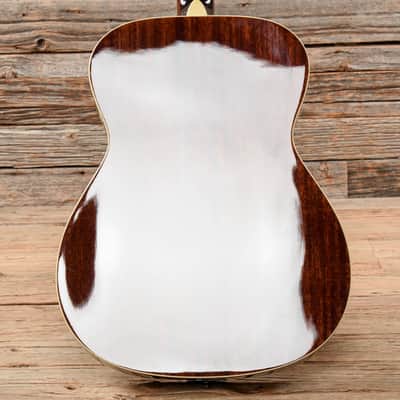 Regal RD-05 Acoustic Resonator Bass Sunburst image 9