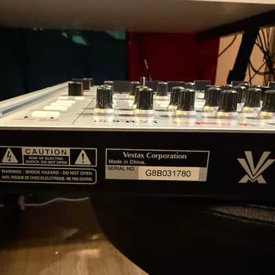 Vestax VCM-600 2000's - silver image 3