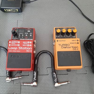 Lot pédales guitare – DS‑2 + RC‑3 + Daiquiri Compressor + Vox Wah + alim + patch cables Fender image 2