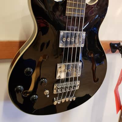 Warwick Starbass (5) Proseries BK HP Left Black image 2