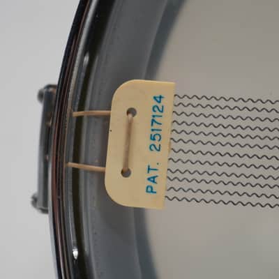 LUDWIG  B/O BADGE ACROLITE SNARE DRUM 14" x 5" No. 3076089 1970s - Matt Aluminium image 12