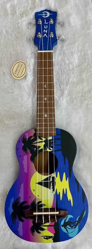 Luna UKEKAWS