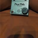 Fulltone CS-MDV MkII Custom Shop Mini Deja Vibe MkII 2010s - Silver