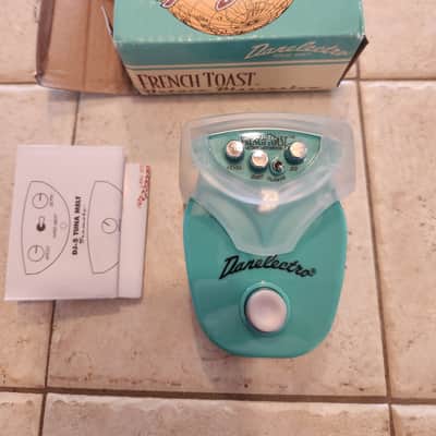 Danelectro French Toast DJ13! Octave Fuzz 2000s - Aqua image 11