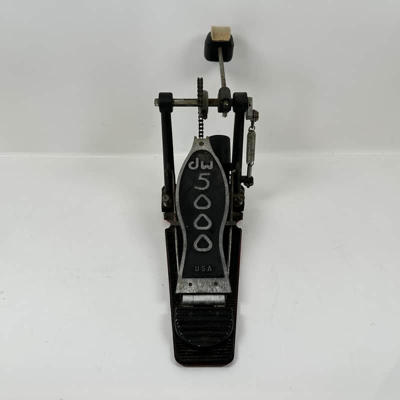DW 5000 Kick Drum Single Pedal image 1
