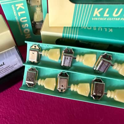 Kluson KLUSON 3 aside tulip Double ring Tuners - Double line stamp Nickel image 1