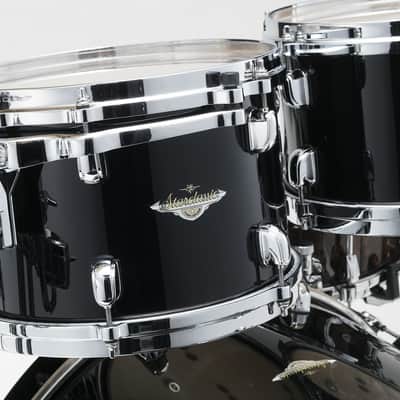 Tama Starclassic Maple 4-piece shell pack with 22" bass drum, Chrome Shell Hardware image 2