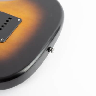 Squier 40th Anniversary Vintage Edition Stratocaster 2022 Satin Wide 2-Colour Sunburst image 19