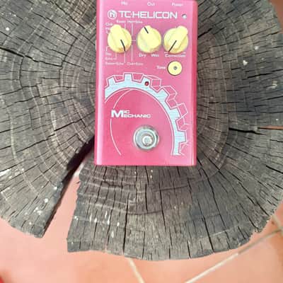 TC Helicon Mic Mechanic 2012 - 2016 - Red image 1