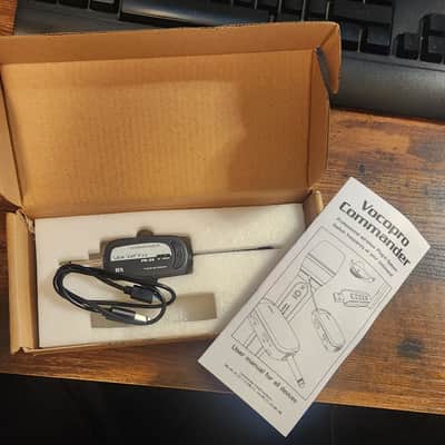 VocoPro Commander HT-3 Wireless Microphone / PR-34 Reciever 2020s - Matte Black and Grey and Silver image 6