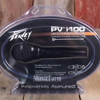 Peavey PVi 100 Dynamic Cardioid Mic w/ Clip, XLR Cable and Bag