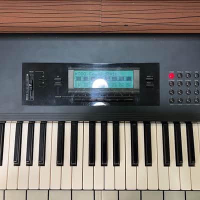 Korg T3 Music Workstation image 5