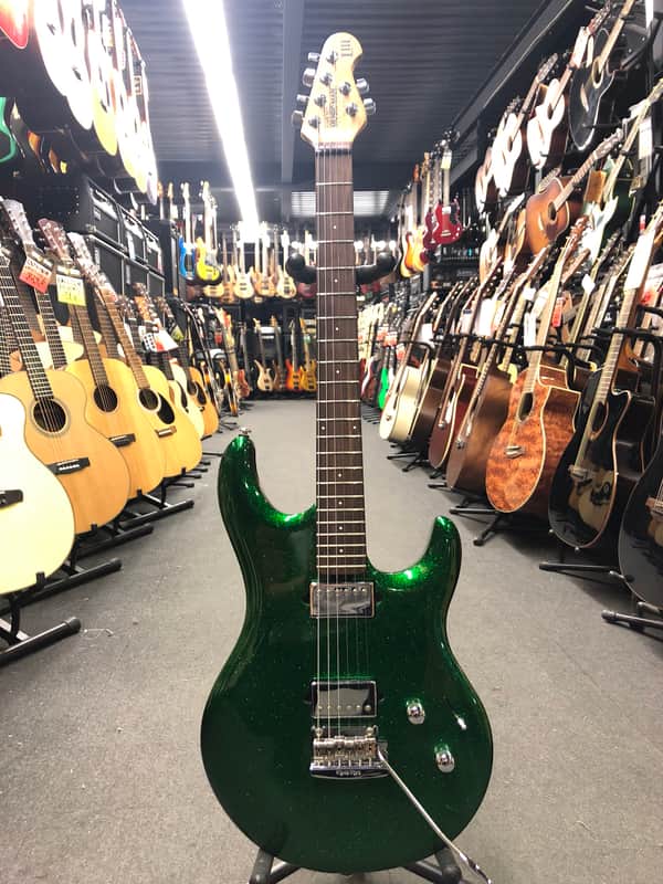 希少日本限定】MUSICMAN LUKE III Emerald Green MusicMan Luke 3 III