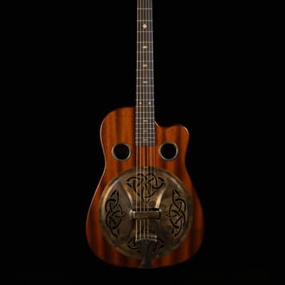 Beard Trailhead Mahogany, E Body Round Neck, Tobacco, Fishman Nashville Pickup - NEW image 5