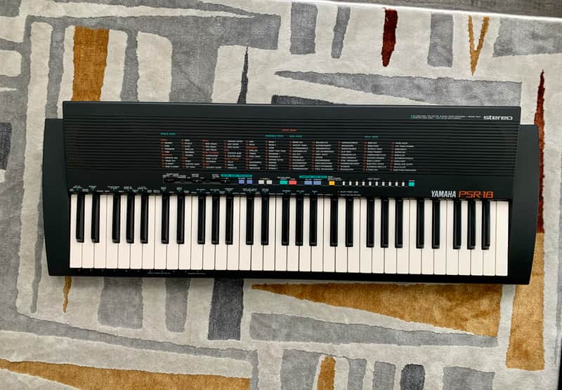 Yamaha PSR-18 | Reverb