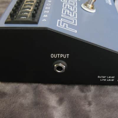 Teaching Machines FuzzBillion Numerical Tone Switching Fuzz/Distortion Pedal image 3