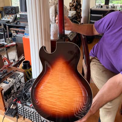 Gibson ES-137 Custom 2002 - 2011 - Tri-Burst image 3