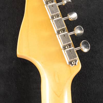 Mint Fender 1967 Jazzmaster DLX Closet Classic 3-Color Sunburst 3A Rosewood Fingerboard image 7