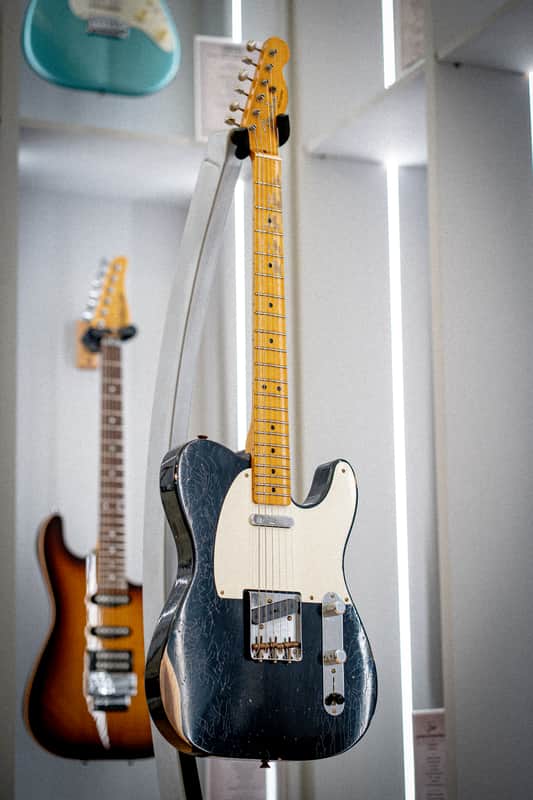 Save $1418 on Fender Custom Shop LTD Reverse 50's Tele Relic Aged Black
