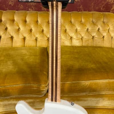 Weller Guitars El Dorrado 2025 - Ivory image 9