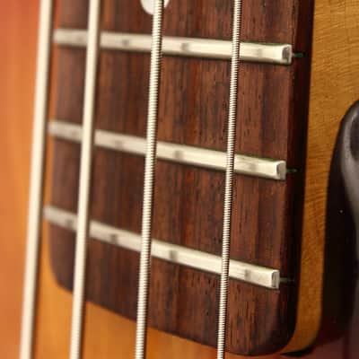 G&L L-2000 Sunburst 1992 image 7