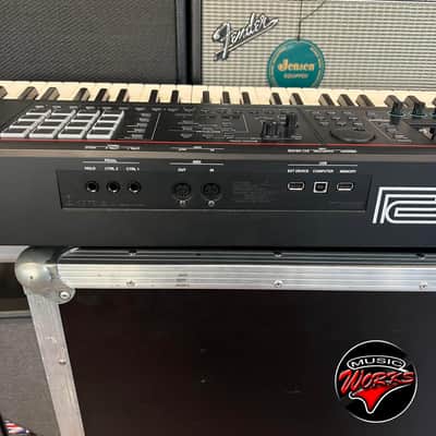Roland   Fantom 08 + Bag image 5